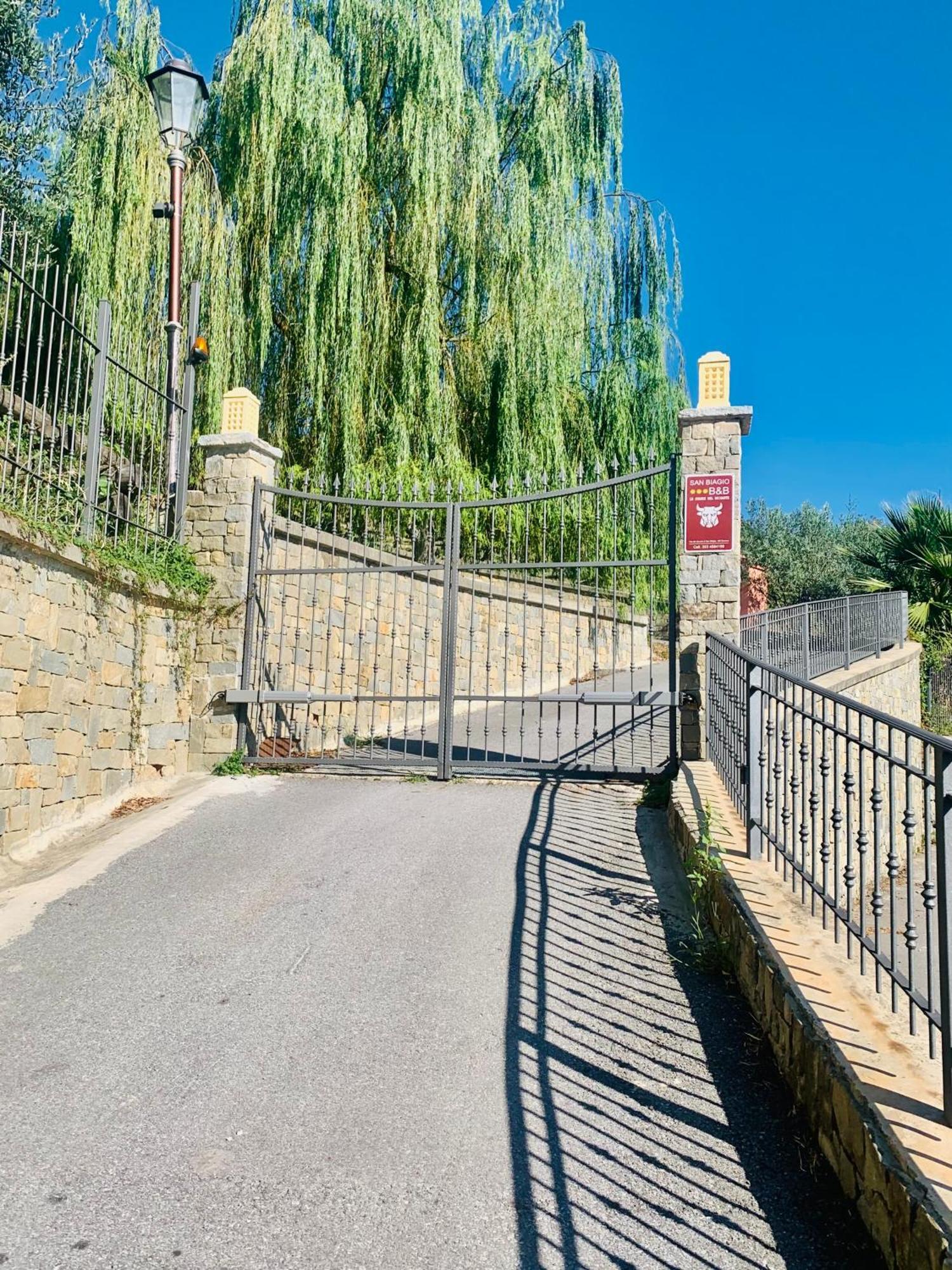 Le Stanze Del Brigante Bed and Breakfast Genua Exteriör bild